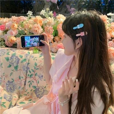 幸福的白天鹅